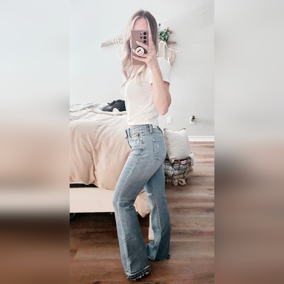 Judy Blue Mid Rise Medium Wash Released Shadow Hem Bootcut Jeans Various NEW - Picture 11 of 16